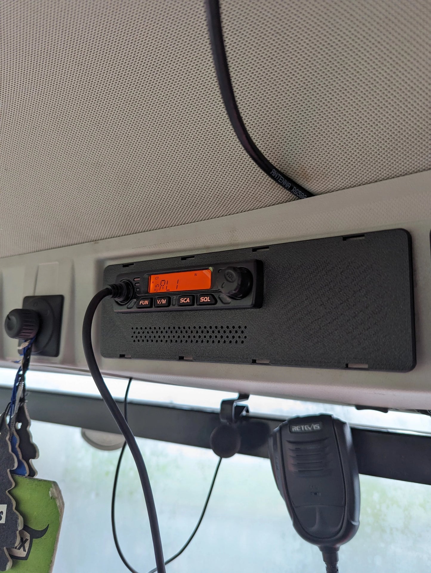 2way RT98 radio faceplate