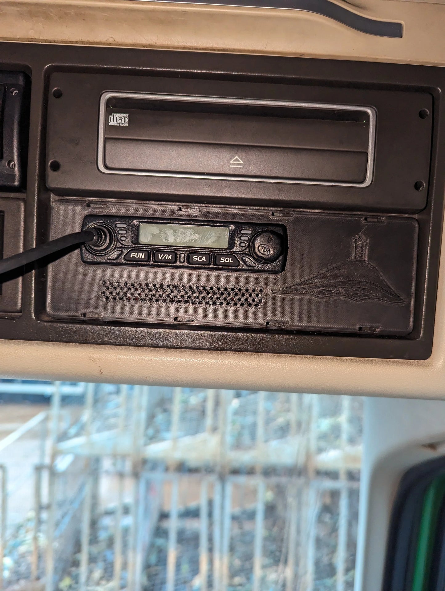 2way RT98 radio faceplate
